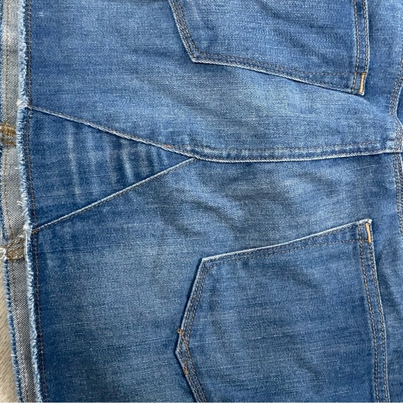 Gap Women's Blue Denim Skirt 31R - Picture 9 of 10